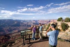 Grand_canyon_family_small